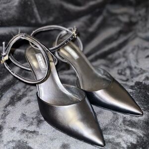 Nine West Black Pointed-Toe Heels with Ankle Strap
